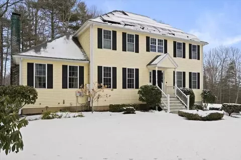 24 Quabbin Path, Sutton, MA 01590