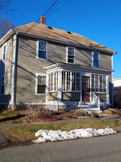 13 Walnut Ave, Beverly, MA 01915