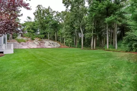 185 Pecunit St, Canton, MA 02021 photo 8