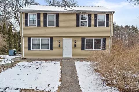 24-26 Curve Rd, Stoneham, MA 02180