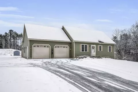 50 Town Farm Rd, Barre, MA 01005