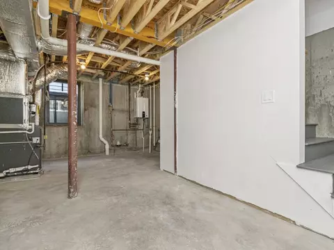 45 Fuller St #1, Waltham, MA 02453 photo 31
