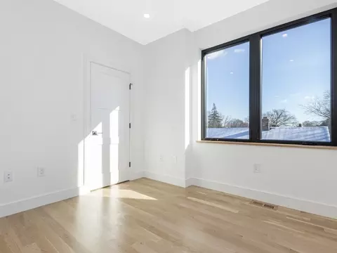 45 Fuller St #1, Waltham, MA 02453 photo 15