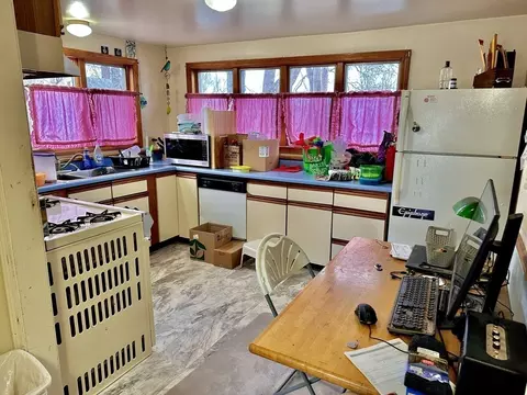 8 E Central, Wareham, MA 02558 photo 20