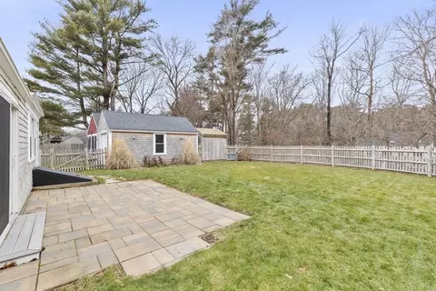 42 Burr Rd, Hingham, MA 02043 photo 4
