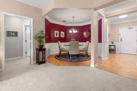 Dining - 75 Augustus Ct #3008, Reading, MA 01867 photo 2 of 4