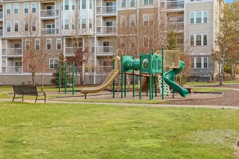 View/Area - 75 Augustus Ct #3008, Reading, MA 01867 photo 2 of 4