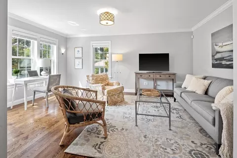 41 Beal St, Hingham, MA 02043 photo 4