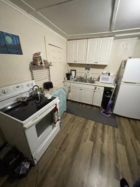 19 Vigeant St, Ware, MA 01082 photo 10