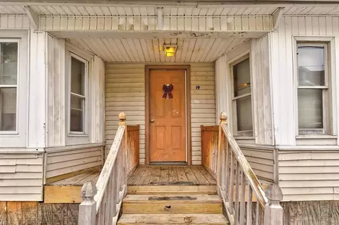 19 Vigeant St, Ware, MA 01082 photo 6