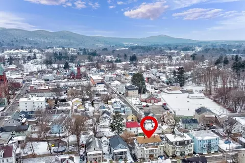 19 Vigeant St, Ware, MA 01082 photo 5