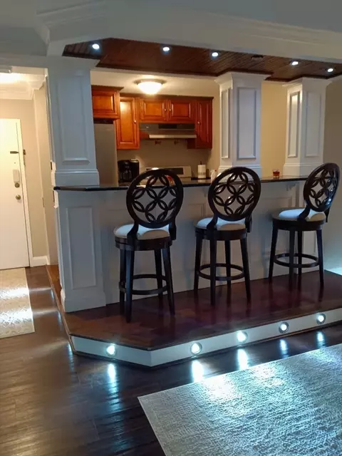 68 Shrewsbury Green Dr #K, Shrewsbury, MA 01545
