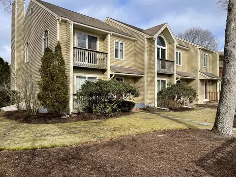 15 Denver Dr #C-1, Yarmouth, MA 02673