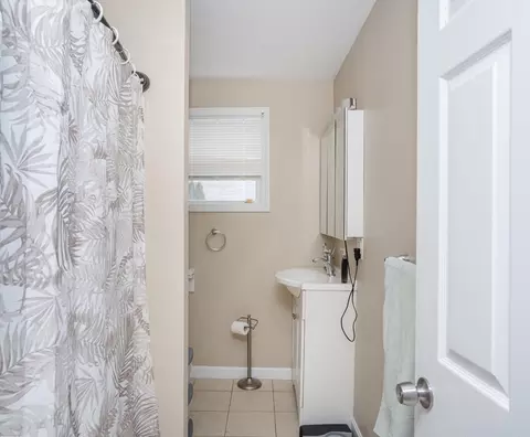 2084-2086 Pleasant St, Fall River, MA 02723 photo 35