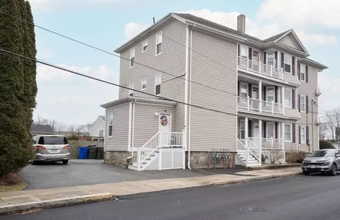 2084-2086 Pleasant St, Fall River, MA 02723 photo 5