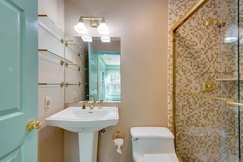 6 Pine St, Dover, MA 02030 photo 33