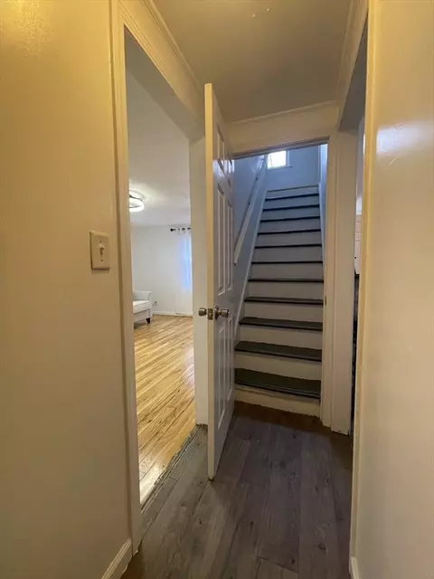 81 Pemaquid St, Springfield, MA 01151 photo 18