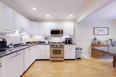 64 Maple St #F, Canton, MA 02021 photo 3