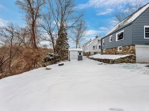 63 Upland St, Worcester, MA 01607 photo 32