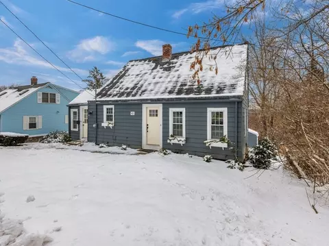 63 Upland St, Worcester, MA 01607 photo 3