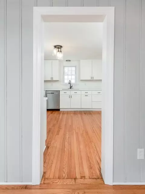 63 Upland St, Worcester, MA 01607 photo 9