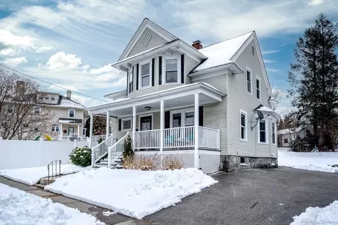 7 Dorothy Ave, Worcester, MA 01606