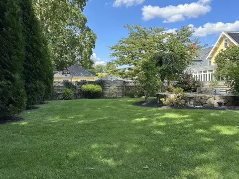 Exterior - 89 Fair Oaks Park, Needham, MA 02492 photo 4 of 8