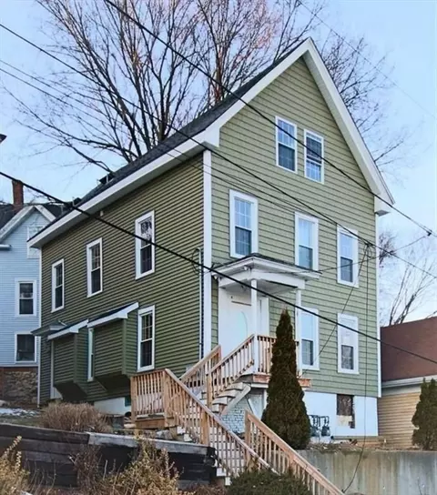 23 Hillside St, Haverhill, MA 01832