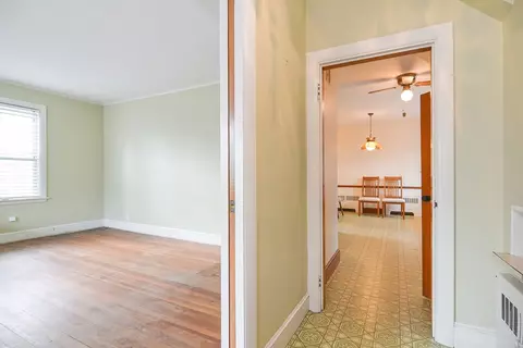 Entry Way - 277 Brookline St, Needham, MA 02492 photo 2 of 4