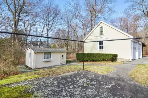 Exterior - 277 Brookline St, Needham, MA 02492 photo 6 of 7