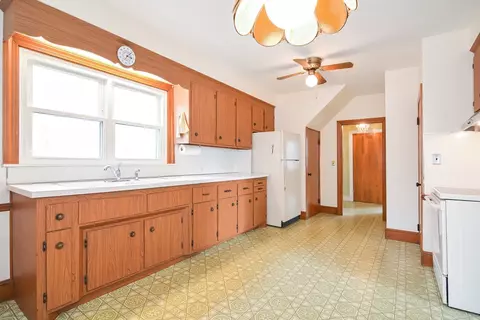 Kitchen - 277 Brookline St, Needham, MA 02492 photo 2 of 3