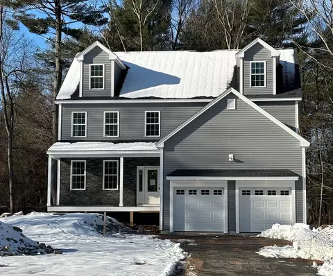 54 Colonial Dr, Littleton, MA 01460