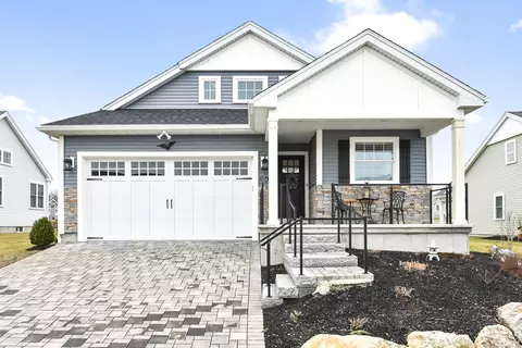 114 Sophia Dr, Rehoboth, MA 02769
