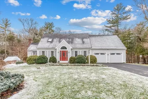38 Forge Rd, Kingston, MA 02364
