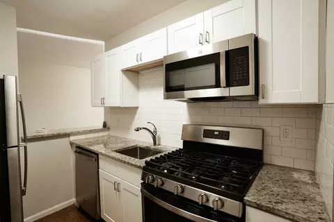 92 Maple, Boston, MA 02121