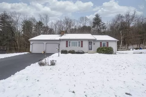 34 Berkshire Cir, Ware, MA 01082 photo 12