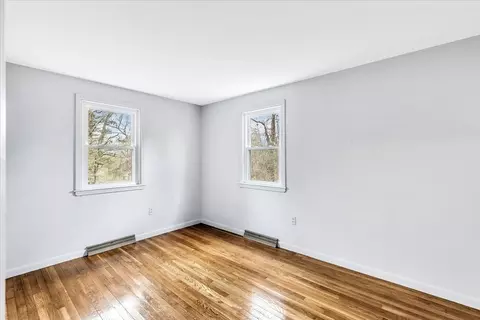33 Cliff Rd, Bourne, MA 02532 photo 14