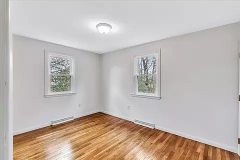 33 Cliff Rd, Bourne, MA 02532 photo 13
