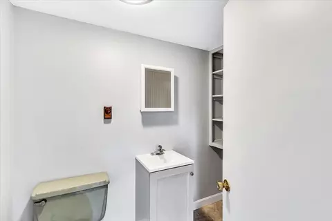 33 Cliff Rd, Bourne, MA 02532 photo 24
