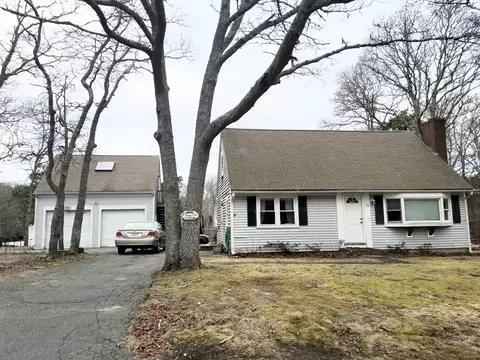30 Princess Pine Rd, Barnstable, MA 02601