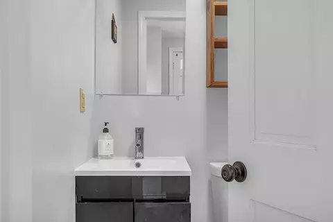 325 Mammoth Rd #3, Lowell, MA 01854 photo 17
