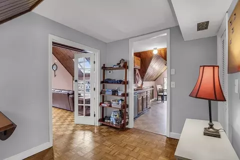 325 Mammoth Rd #3, Lowell, MA 01854 photo 8