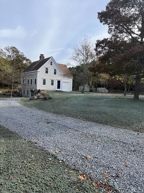 68 Main St, Harwich, MA 02645