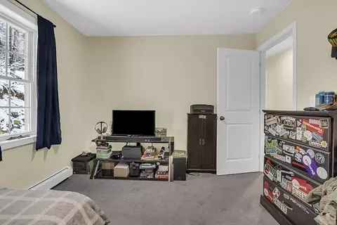 Bedroom - 667 Brickyard, Athol, MA 01331 photo 5 of 6