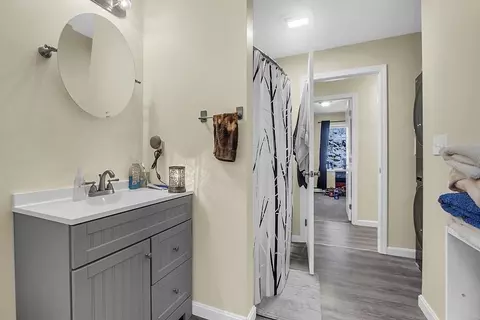 Bath - 667 Brickyard, Athol, MA 01331 photo 1 of 1