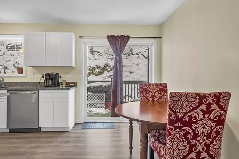 Dining - 667 Brickyard, Athol, MA 01331 photo 1 of 1