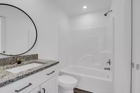 Bath - 823 Carpenter Rd, Athol, MA 01331 photo 4 of 4