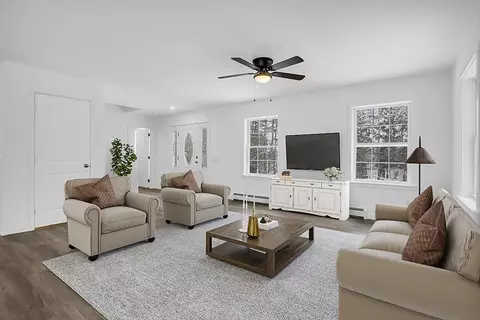 Living - 823 Carpenter Rd, Athol, MA 01331 photo 3 of 3