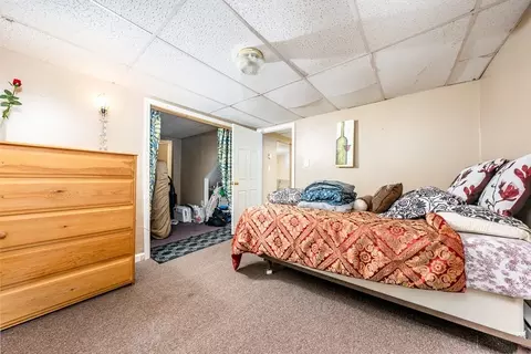 Bedroom - 72 Arrowhead Dr, Barnstable, MA 02601 photo 3 of 3