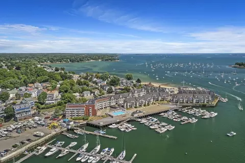 121 Water St #44, Beverly, MA 01915